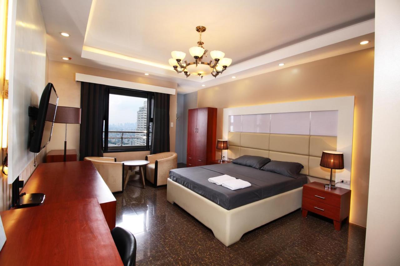 Malate Bayview Mansion City View Manila Esterno foto